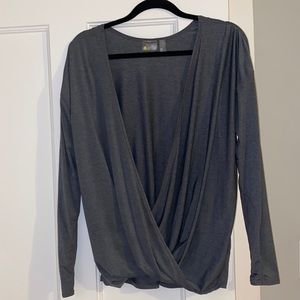 Zella Size M Gray Long Sleeve Wrap Top
